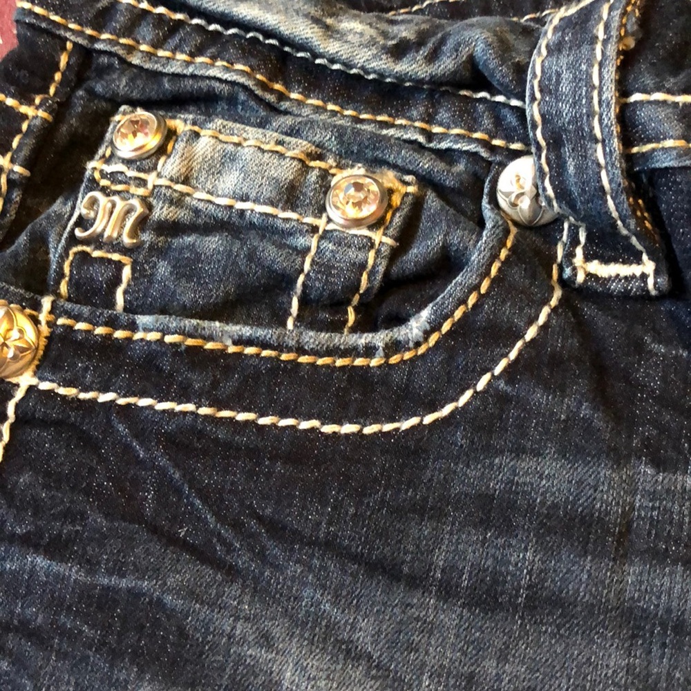 Jeans - Picture 5 of 5